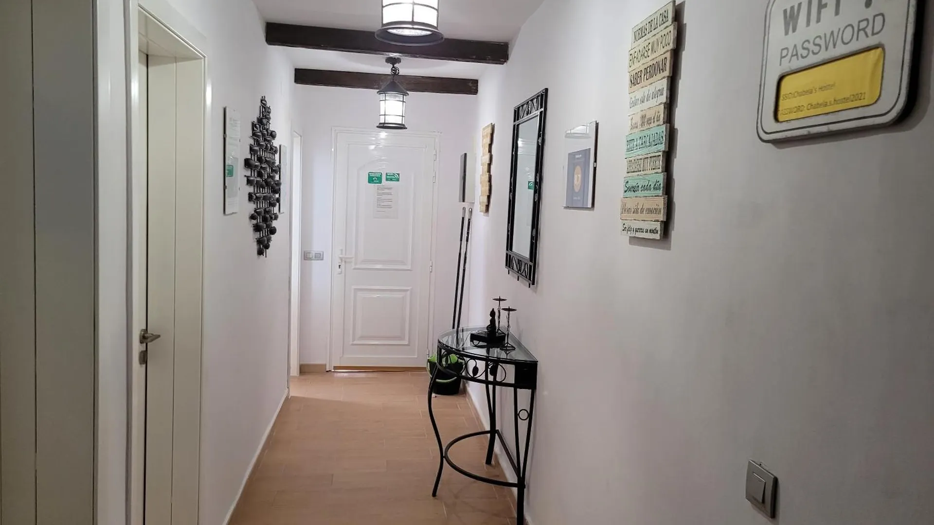 Bed & Breakfast Chabela'S Hostel Lajita